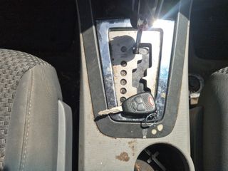 2008 Dodge Avenger SE - Interior Steering Wheel With Keys Image